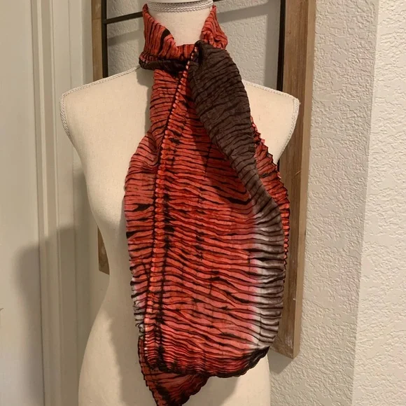 Unbranded Multi-Color Crinkle Scarf. Gently Used. - Picture 1 of 4